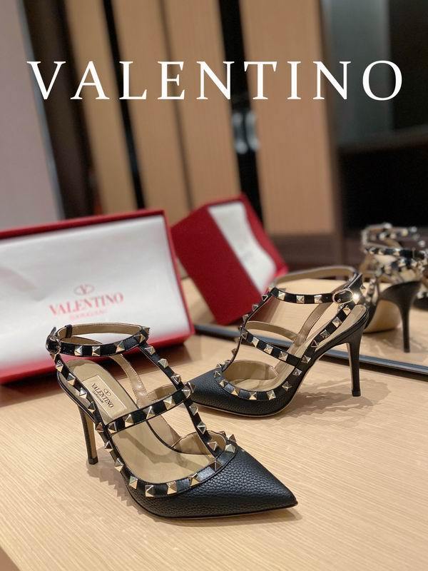 Valentino Women's Shoes 275